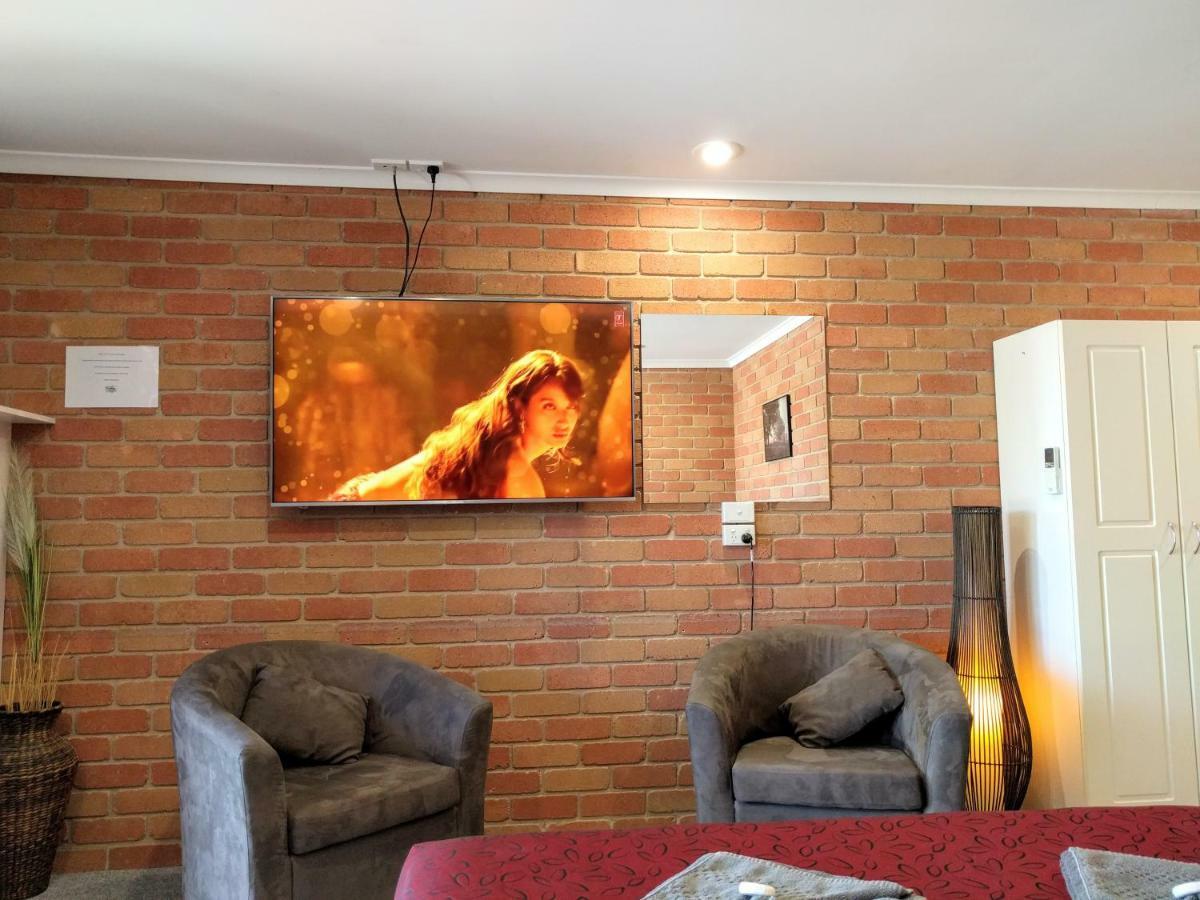 Travellers Inn Kaniva Ngoại thất bức ảnh