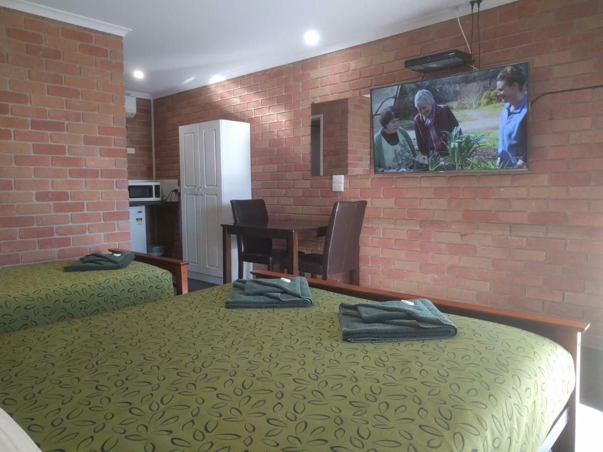 Travellers Inn Kaniva Ngoại thất bức ảnh