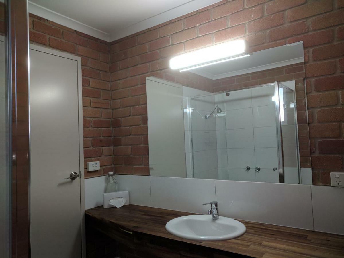 Travellers Inn Kaniva Ngoại thất bức ảnh