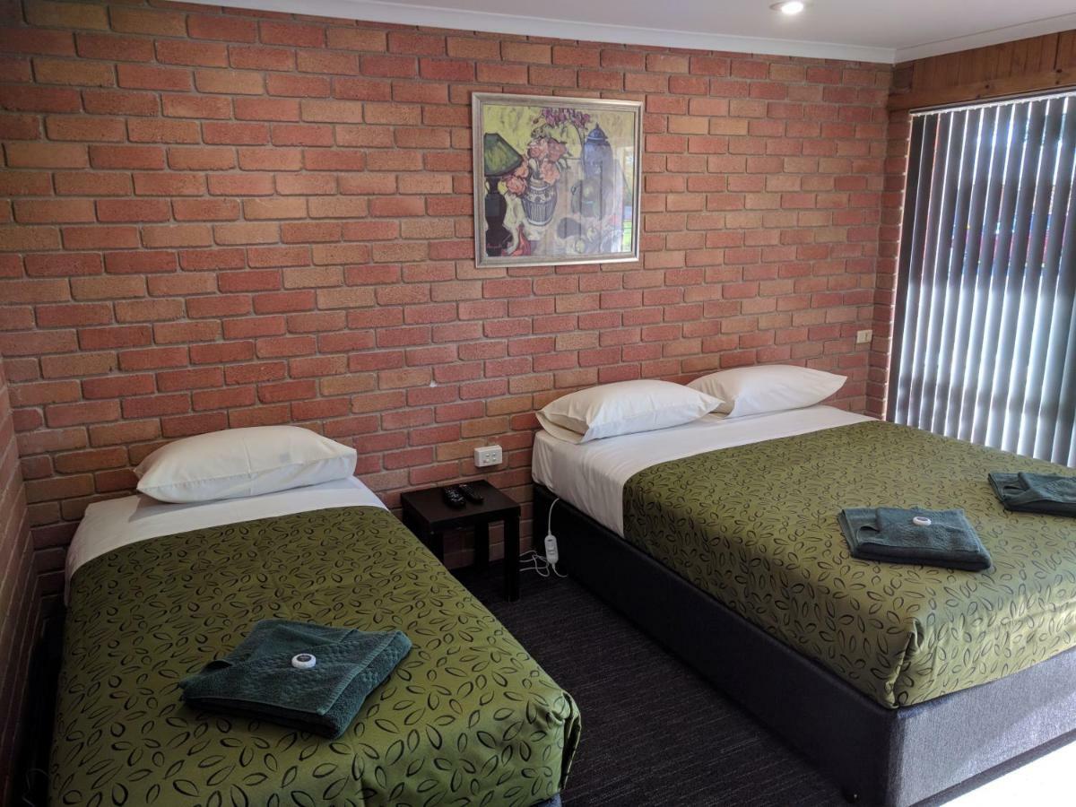 Travellers Inn Kaniva Ngoại thất bức ảnh