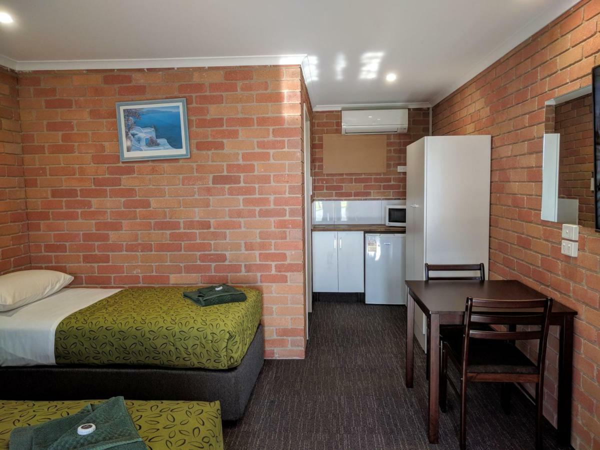 Travellers Inn Kaniva Ngoại thất bức ảnh