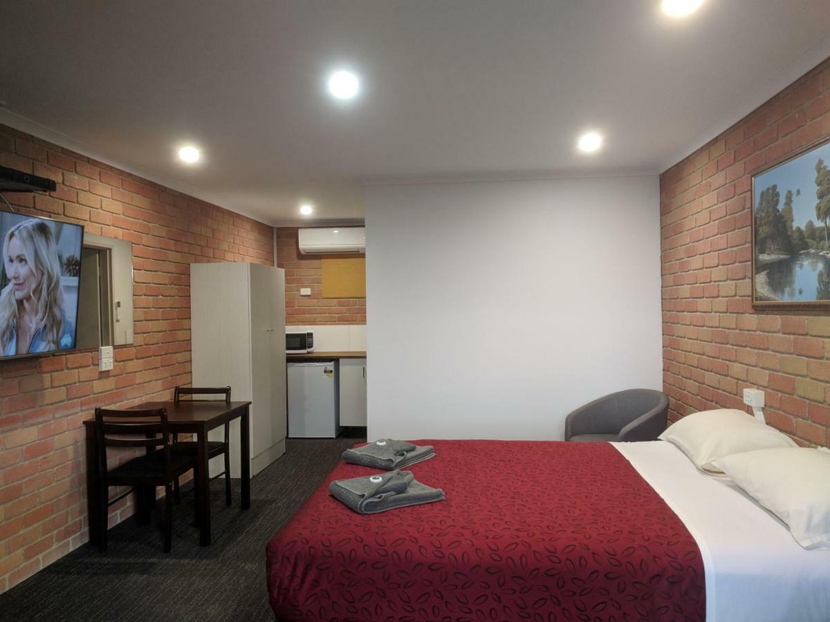 Travellers Inn Kaniva Ngoại thất bức ảnh